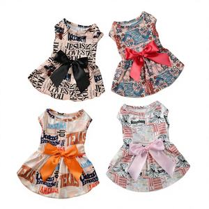 Vestido para <span class=keywords><strong>Perro</strong></span> con Estampado de Grafiti y Lazo, Vestido Ligero <span class=keywords><strong>sin</strong></span> Mangas para Perros y Gatos Pequeños y Medianos, Ropa para Mascotas - Product Image 1
