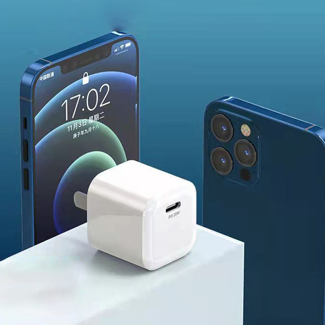 021A PD 20W Mini Wall Charger with Type-C Port Fast Charging US Plug PC Fireproof Material & Protections for Mobile Phone