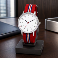 Montre à quartz décontractée pour homme, boîtier en acier inoxydable, bracelet en tissu nylon, montre-bracelet simple pour homme au quotidien