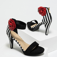 Sandales à talons hauts pour femmes, grande taille, 9,5 cm, à fleurs 3D, fines, à bride arrière, mode sexy, décoration rose, rouges, pour soirée, vente en gros