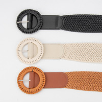 Ceinture tissée de créateur de style euro-américain Ceinture de voyage tressée à la mode avec boucle ronde pour femme