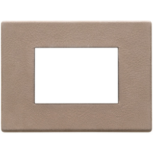 แผ่นสเต็ปเป้ 12.5 ซม. x 9.5 ซม. สำหรับปลั๊กและเต้ารับ - Product Image 1