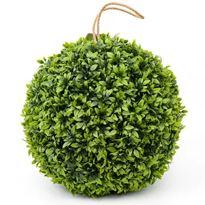 Garden decor plastic artificial plants boxwood leaves topiary moss ball fern hanging suppliers
