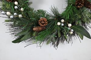 Guirnaldas Navideñas Decorativas de Alta Calidad para Puerta Principal, Guirnalda Navideña de PVC de 30 Pulgadas para Interiores - Product Image 3