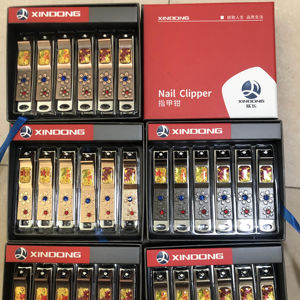 Maquillaje de belleza Manicura de acero inoxidable Hoja recta Cortaúñas de gran tamaño Cortaúñas MILAN MONTREAL MOSCÚ HECHO EN CHINA - Product Image 1