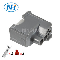 Conector de cable sellado hembra Sumit 6189-0611 de 2 pines para inyector de combustible Hilux con sensor de golpes TOYOTAT 90980-11875