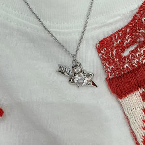 Collar de Zirconia con Diseño de Corazón y Flecha de Vivienne, Reina del Oeste, Elegante y Lujoso, Conjunto de Joyería de Moda para Mujer, Perfecto para el Día de San Valentín - Product Image 1