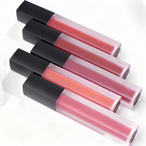 Set de Brillo Labial Líquido de Terciopelo con Logotipo Personalizado, Marca Privada, Brillo Labial al por Mayor, MOQ Bajo, Fórmula Vegana y No Pegajosa - Product Image 4