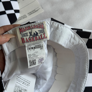 Casquettes de sport d'extérieur professionnelles en relief - Casquettes de baseball durables pour les activités de plein air - Product Image 6