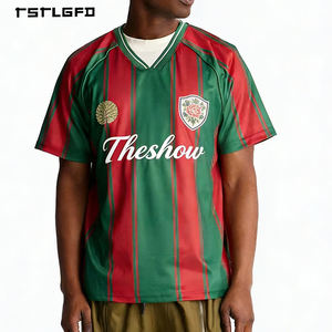 T-shirts pour hommes en jersey rayé vert et rouge de haute qualité, personnalisés, col en V, OEM/ODM, séchage rapide, polyester, pour la salle de sport - Product Image 4