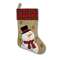 Ensemble de 3 chaussettes de Noël en toile de jute rouge à carreaux avec appliques 3D personnalisées Père Noël, renne, bonhomme de neige pour décoration de cheminée de Noël