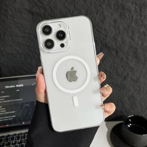เคสโทรศัพท์พีซีคุณภาพสูง แบบใส ดูดแม่เหล็ก ดีไซน์ทันสมัย สำหรับ iPhone13 14 15 16 17 Pro - Product Image 2