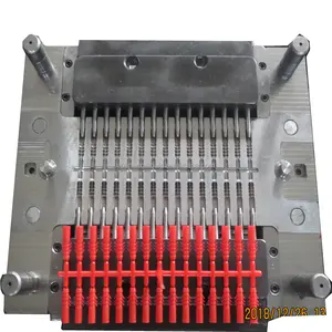 professional subgate injection plastic screw wall plug mold/expansion nails mould