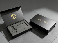 Boîte cadeau magnétique de luxe avec logo personnalisé, gaufrage, dorure à chaud et pelliculage mat pour emplacements portefeuille et porte-clés, avec doublure en EVA noir