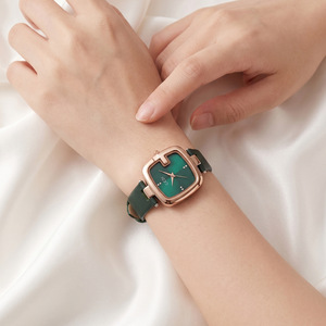 Reloj de cuarzo con esfera cuadrada para mujer, reloj de pulsera con correa de cuero multicolor a la moda - Product Image 1