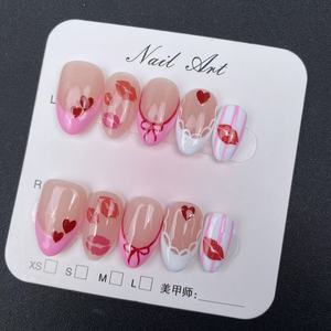 Uñas Postizas de Alta Calidad Hechas a Mano, Venta al por Mayor, Forma Almendrada Corta, Estilo Francés con Detalle de Labios, Reutilizables - Product Image 4