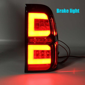 ใหม่มาถึง1คู่ LED สไตล์ไฟท้าย Toyota Hilux Revo <span class=keywords><strong>SR5</strong></span> M70 2015-2018จัดแต่งทรงผมด้านหลังเบรคขับรถ Drl - Product Image 2