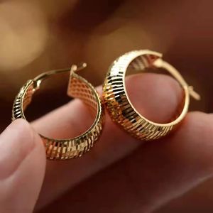Xinfly Wholesale Daily Wear Design Fashion Custom Luxury Chunky Small <b>Bling</b> Pure Real 18k Yellow Gold Hoop <b>Earrings</b> Women - Product Image 3