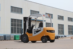 <strong>3.5</strong> <strong>Ton</strong> Environmentally Friendly, <strong>All</strong>-<strong>terrain</strong>, Compact, Narrow-aisle Electric <strong>Forklift</strong> - Product Image 3