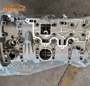 Culasse en aluminium OEM 7701471364 1.6L 16V K4M pour Renault Clio <span class=keywords><strong>Megane</strong></span> Scenic Laguna Kangoo Lada Largus - Product Image 1