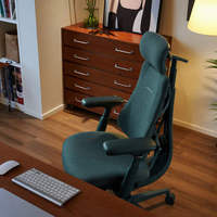 Fauteuil inclinable électrique Libernovo en plastique pour salon, bureau, mobilier confortable avec repose-pieds, chaise de gaming dynamique