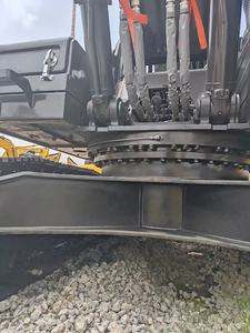 รถขุดมือสอง VOLVO EC300 น้ำหนักใช้งาน 30 ตัน ชิ้นส่วนหลักประกอบด้วย มอเตอร์ เครื่องยนต์ เกียร์ ปั๊มเกียร์ แบริ่ง PLC สำหรับงานเหมือง - Product Image 3