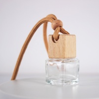 8ml nouveau couvercle carré en bois verre huile essentielle arôme suspendu vide voiture bouteille de parfum désodorisant bouteille diffuseur pendentif