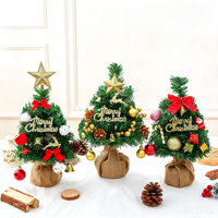 Holy Tree Mini-Weihnachtsbaum-Ornamente Tischdekoration 35 cm PVC-Material Europäischer & Amerikanischer Stil Innenraum-Feiertagsdekoration