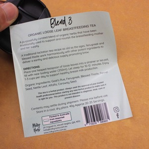 Autocollant d'étiquette de code à barres personnalisé durable recyclable privé <span class=keywords><strong>anti</strong></span>-imprimé rouleau de papier logo découpé holographique caractéristique en vinyle - Product Image 4