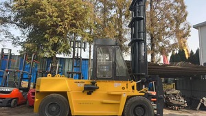 Montacargas diésel Komatsu 160 de 6 toneladas usado original de Japón con desplazador lateral para almacén, puerto, fábrica, construcción, etc. - Product Image 6