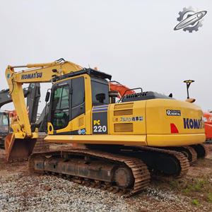 Excavatrice d'occasion Komatsu PC220 de marque japonaise, excavatrice d'occasion Komatsu de 20 tonnes, excavatrice sur chenilles Komatsu - Product Image 1