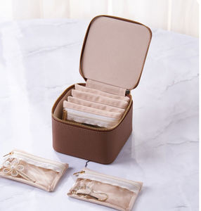 Boîte Cadeau de Luxe en Cuir PU Imperméable, Durable et Tendance, Motif Carré Moderne, 6 Compartiments, pour Bijoux de Voyage - Product Image 6