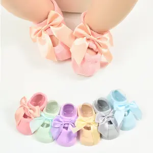 Chaussettes antidérapantes pour nouveau-nés, chaussons de 0 à 3 <span class=keywords><strong>mois</strong></span>, pour femme de 0 à 1 ans - Product Image 1
