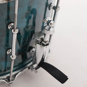 Finition de la peinture laquée brillante Fraise colorée Érable 14x8 ''Caisse claire avec cerceaux de 3.0mm - Product Image 5