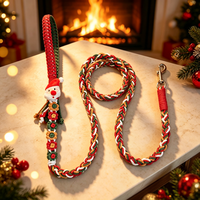Laisse pour chien en paracorde, Nouveautés Noël 2026, Corde tressée rouge et verte faite à la main avec breloque Père Noël pour les promenades de Noël
