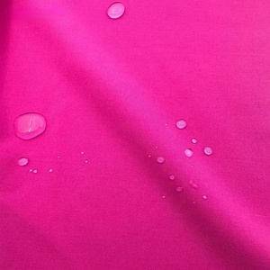 Tela AQTQ para Uniformes Médicos, Elástica en 4 Direcciones, Antibacteriana, Rayón/Poliéster/Spandex, 72% Poliéster, 21% Rayón, 7% Spandex - Product Image 2