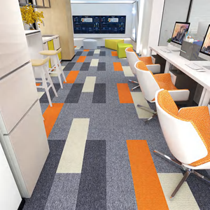 Dalles de moquette commerciales modernes en PP pour bureaux, hôtels et usage domestique - Revêtement de sol écologique antidérapant - Product Image 2
