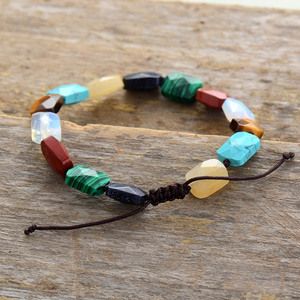 สร้อยข้อมือลูกปัดหินธรรมชาติ 7 สี ทำด้วยมือ ปรับขนาดได้ เครื่องประดับสำหรับทุกเพศ ของขวัญ ดีไซน์เรขาคณิต - Product Image 2