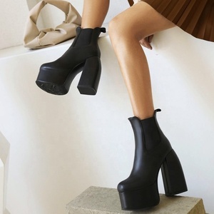 Bottines noires à imprimé pierre unique, style rétro, plateforme à semelle épaisse, talons hauts et épais pour femmes, grande taille 46 - Product Image 6