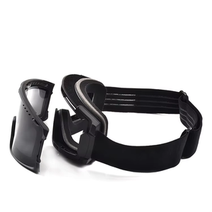 Masque de ski OTG personnalisé de haute qualité avec système de verrouillage magnétique à clip, protection UV400, design élégant pour snowboard - Product Image 3