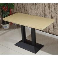 Table de salle à manger moderne en marbre pour 4 personnes avec base en métal, idéale pour hôtels et restauration rapide - Offre Spéciale