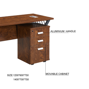 שולחן משרדי מודרני, קטן ופשוט מעץ, שולחן משרדי ביתי עם בסיס ברזל, ריהוט משרדי לעבודה מהבית - Product Image 2