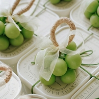 Bougie parfumée écologique en forme de raisin réaliste, en cire de soja naturelle, pour la fête des mères, les anniversaires, les dîners, centre de table