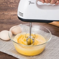 Mélangeur à main 150W Mini mélangeur à crème portable batteur à oeufs pas cher électrique 7 vitesses vitesse variable en plastique OEM processus alimentaire 0.95kg