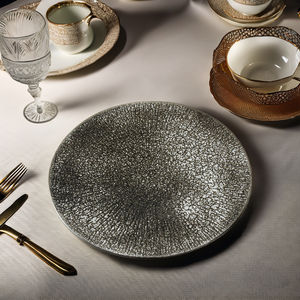 Assiette en céramique à motif de tulipes médiévales créatives, assiette rétro à fleurs d'hortensia pour le dîner et le dessert, pour la maison ou l'usine alimentaire directe - Product Image 1