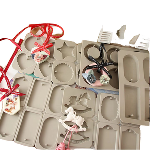 24 Styles Fabricants Vente Directe Bougie <span class=keywords><strong>Plâtre</strong></span> Ornements Moules <span class=keywords><strong>En</strong></span> Silicone pour Savon Cupcake <span class=keywords><strong>Moule</strong></span> <span class=keywords><strong>De</strong></span> Cuisson - Product Image 1