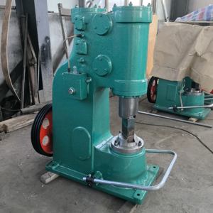 Marteau de forgeage électrique en métal à moteur 2,2 kW 220 V, fourni par l'usine - Product Image 1