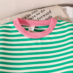 Set 2 Pezzi Primavera 2026 alla Moda: <span class=keywords><strong>Felpa</strong></span> a Righe a Maniche Lunghe e <span class=keywords><strong>Pantaloni</strong></span> a Gamba Larga per Ragazze dai 8 ai 12 Anni - Product Image 3