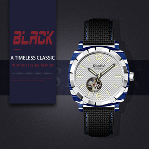 Reloj de lujo para hombre GFL-Z9991 82S0 con movimiento mecánico automático, fibra de carbono, resistente al agua. - Product Image 3