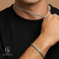 CY Factory Vente en gros Colliers et bracelets électroplaqués inaltérables, fermoirs mousquetons Hip-Hop, accessoires pour hommes en acier inoxydable